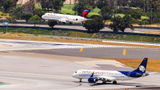 Aeromexico and Delta planes at LAX.